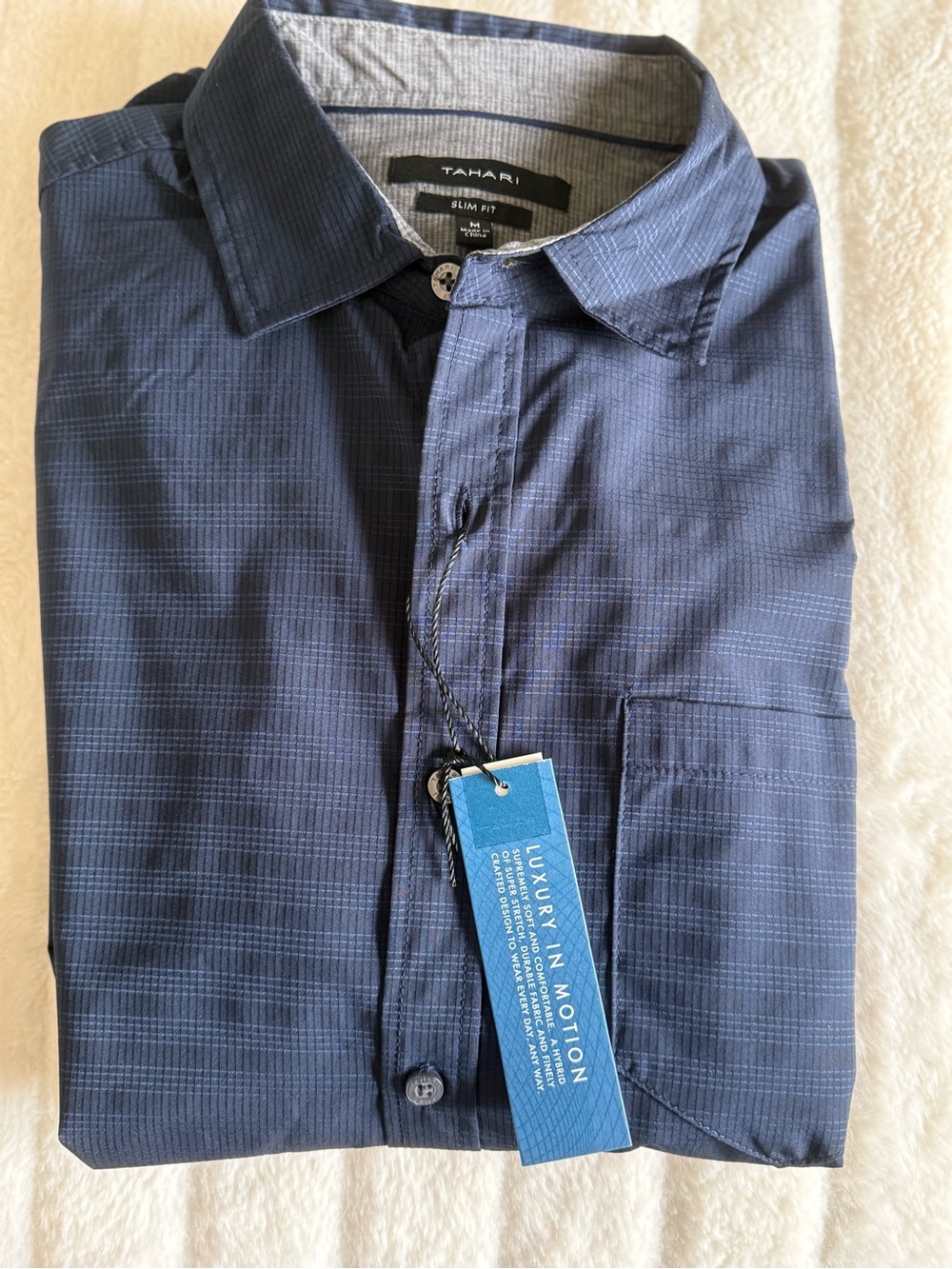 Tahari Men's Short-Sleeve Button-Down Shirt in Navy